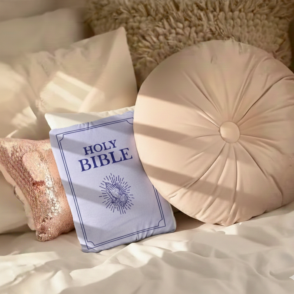 Coussin Bible Violet