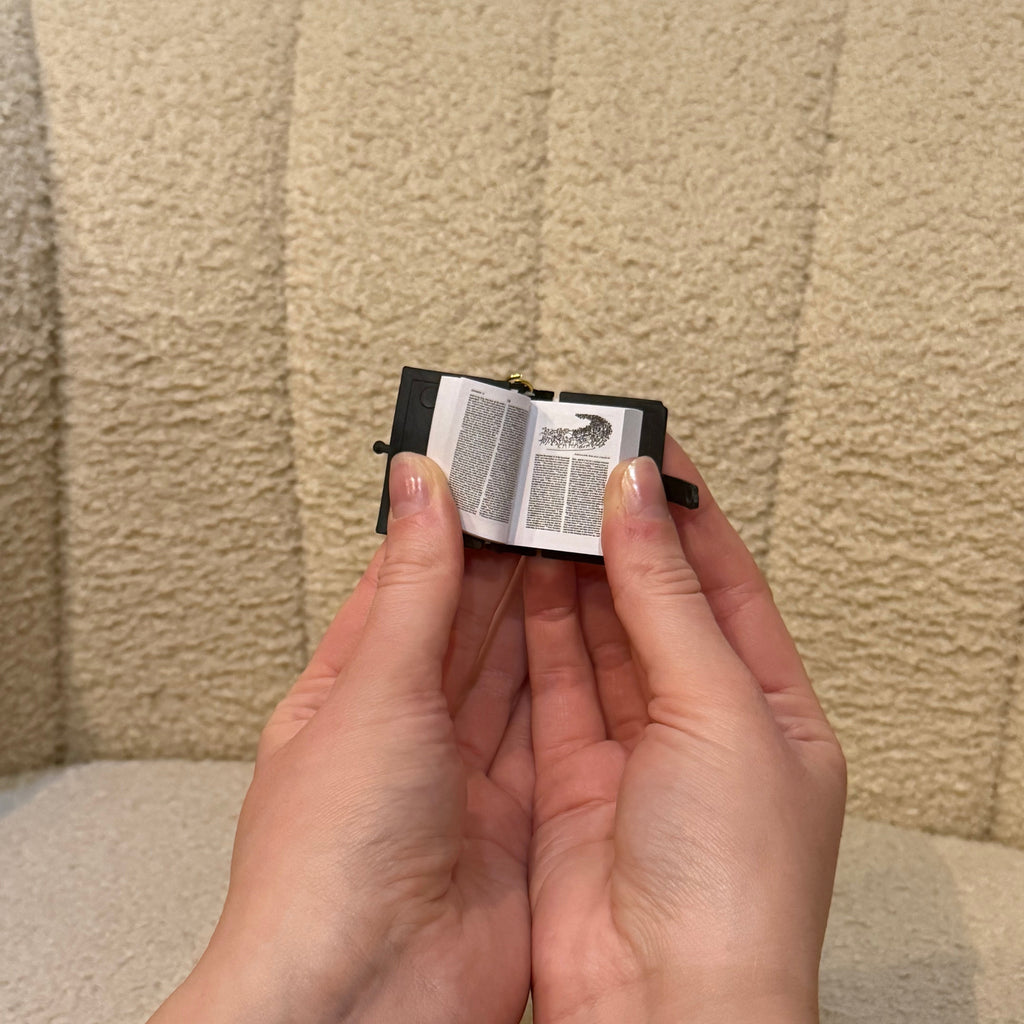 Mini Porte-clés Bible Doré