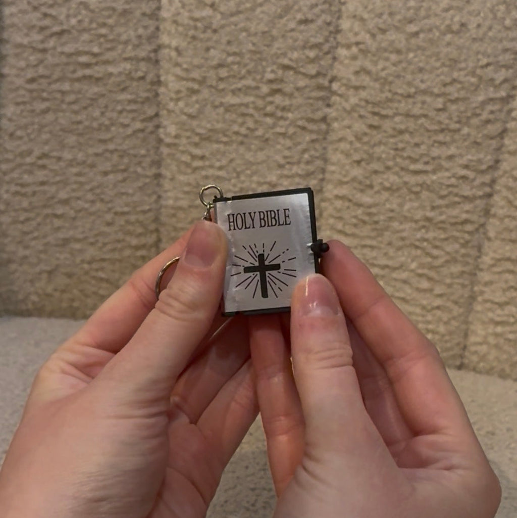 Mini Porte-clés Bible Argenté