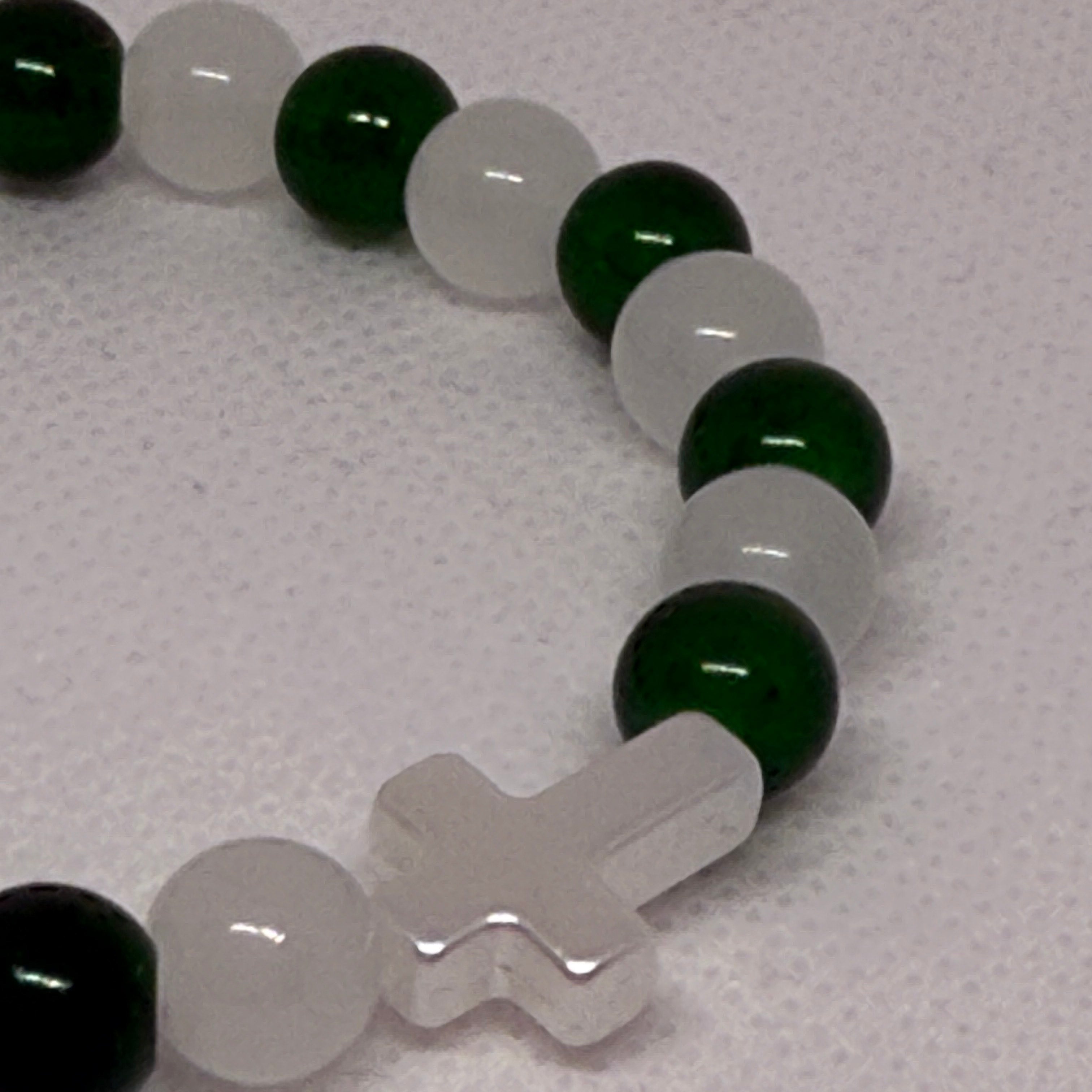 Bracelet vert et blanc