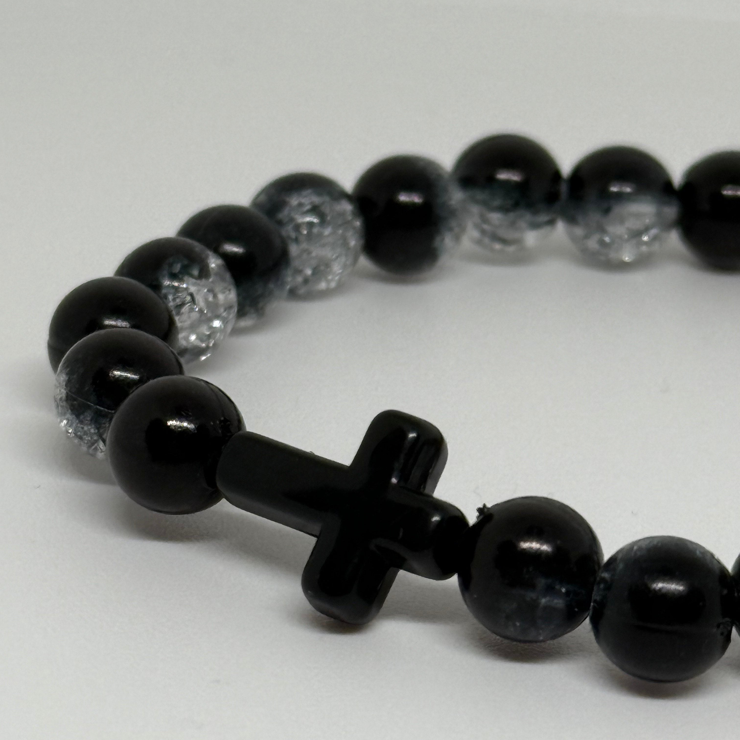 Bracelet noir cristallisé